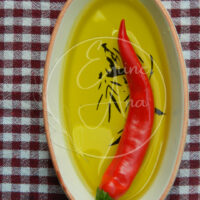 Acı Biberli Naturel Sızma Zeytinyağı - Görsel 3